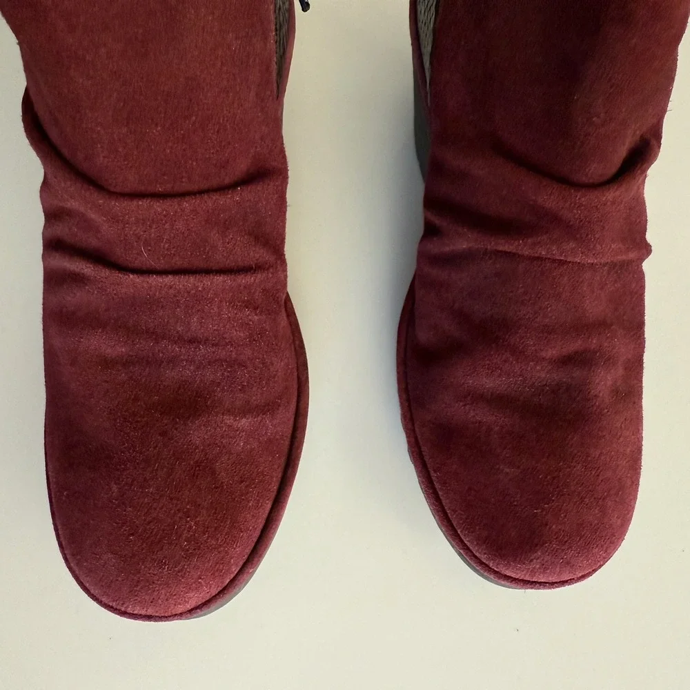 Fly London Yip Side Zip Wedge Faux Snakeskin Suede Wine Red Boots E 40 US 9 9.5